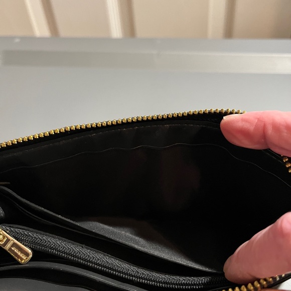 Coach Black Floral Zip Around Wallet Gold Hardware - Picture 14 of 14